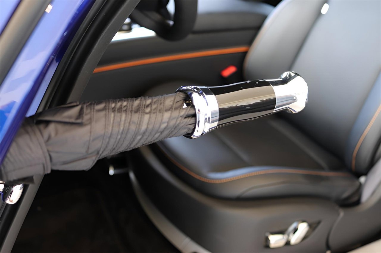 New 2025 Rolls-Royce Spectre image 13