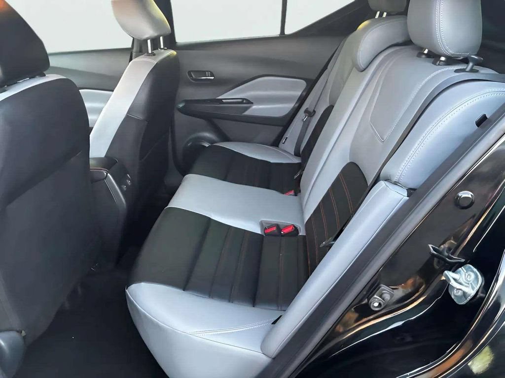 Used 2023 Nissan Kicks SR w/ SR Premium Package FWD image 10