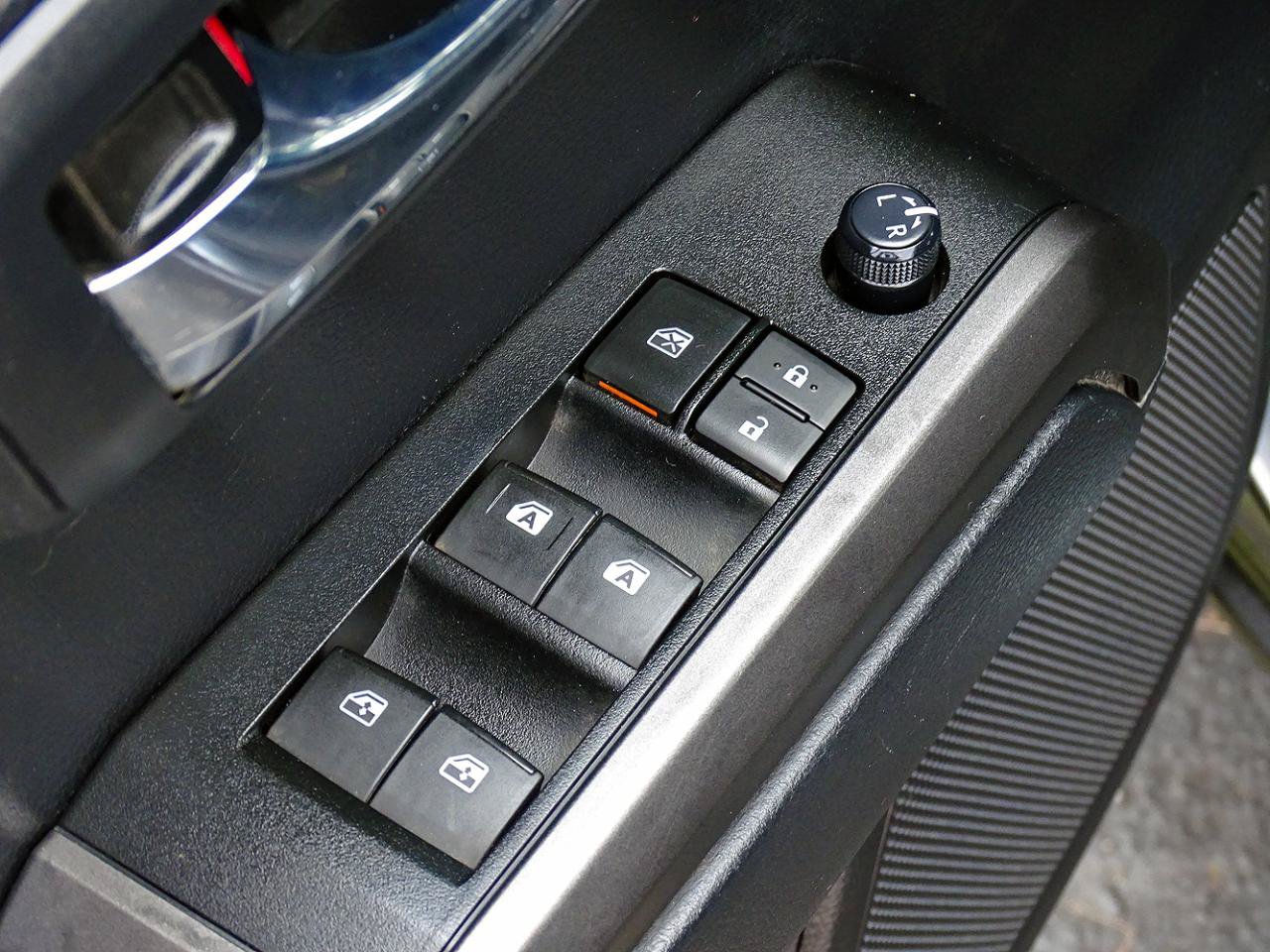 Used 2019 Toyota Tacoma TRD Sport w/ Technology Package AWD/4WD image 25