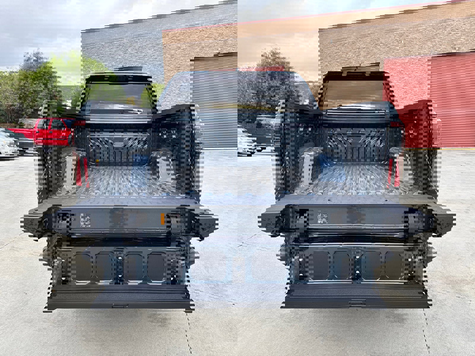 New 2026 GMC Sierra EV Elevation image 9