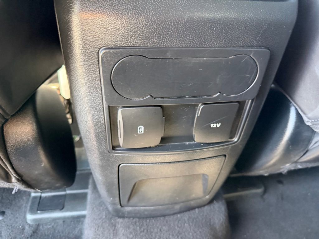 Used 2023 Ford Explorer XLT w/ Equipment Group 202A image 26