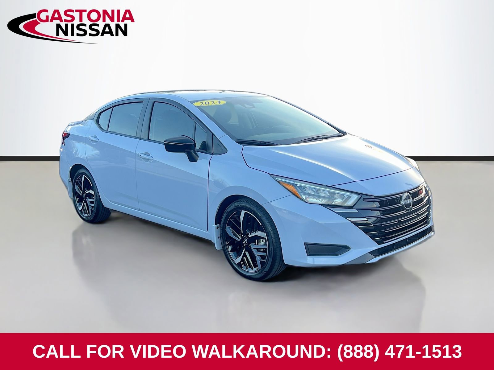 Used 2024 Nissan Versa SR w/ Electronics Package