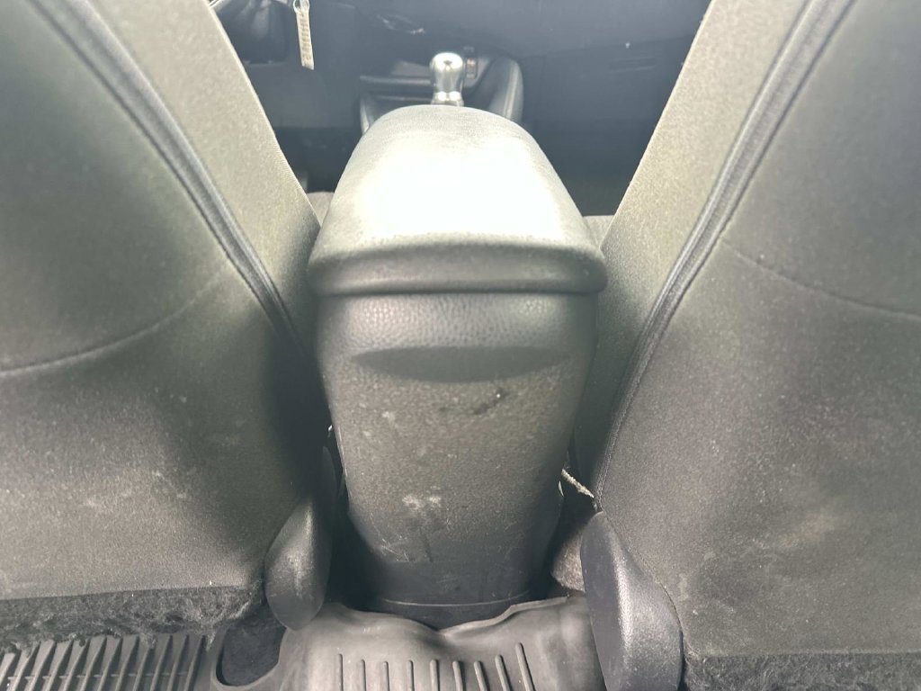 Used 2018 Toyota C-HR XLE FWD image 14