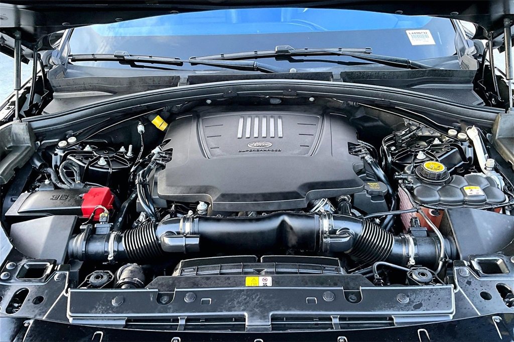 Used 2020 Land Rover Range Rover Velar R-Dynamic S image 28