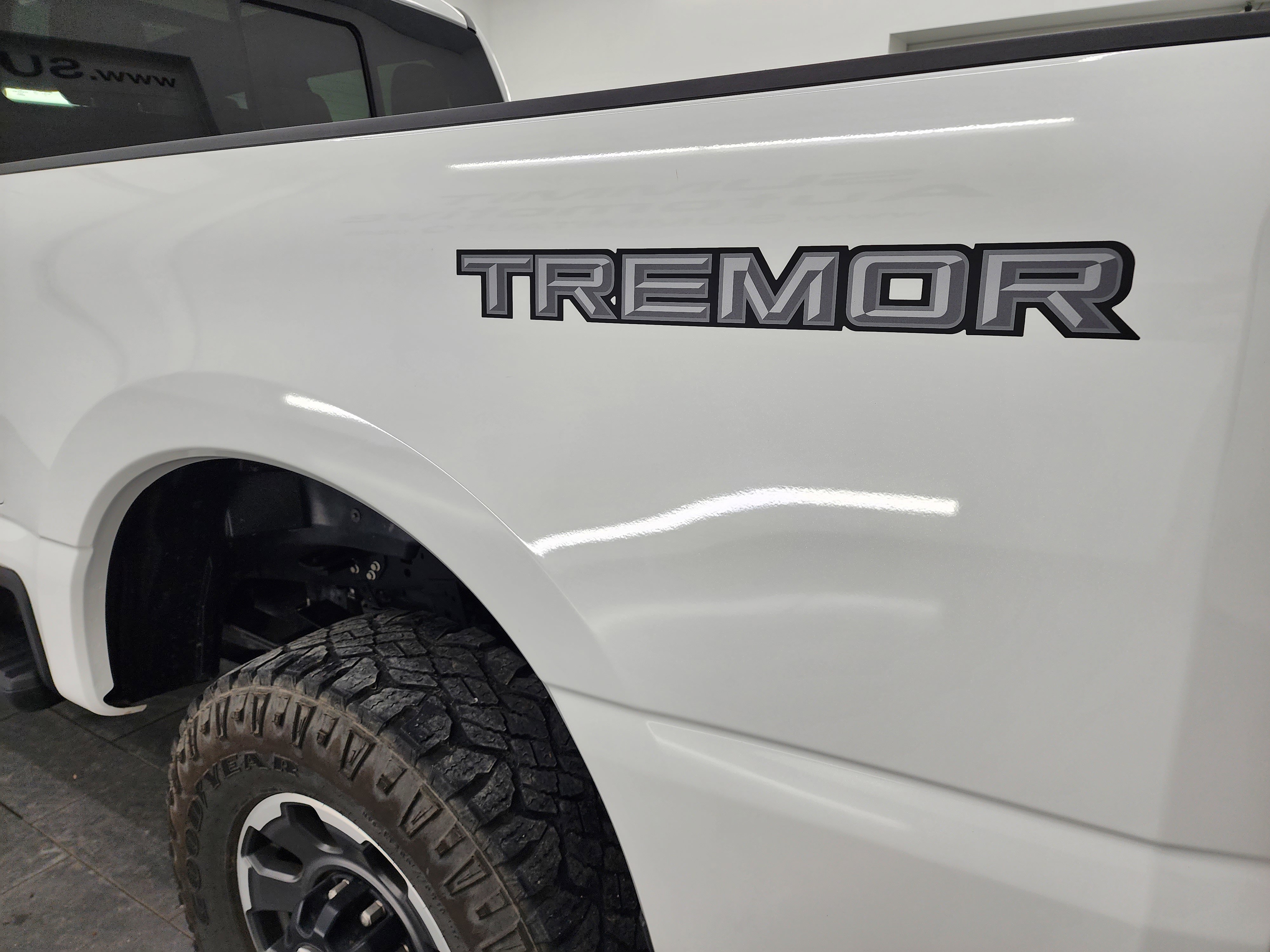 Used 2024 Ford F350 Lariat w/ Lariat Ultimate Package image 32