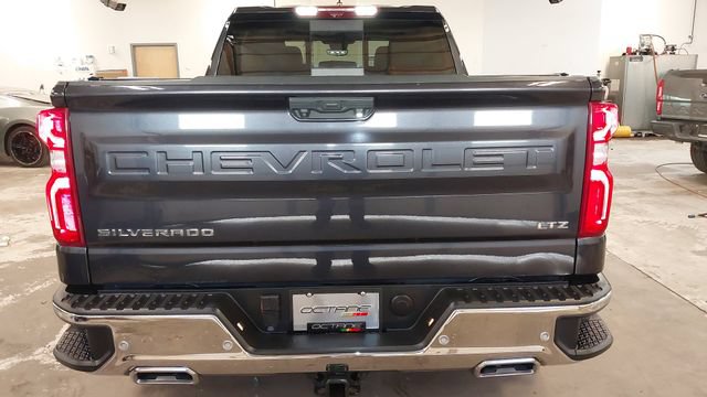 Used 2023 Chevrolet Silverado 1500 LTZ w/ LTZ Premium Package AWD/4WD image 33