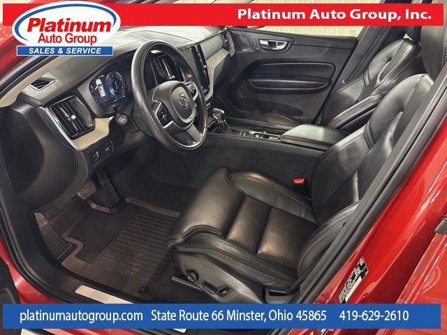 Used 2021 Volvo XC60 T5 Inscription image 10
