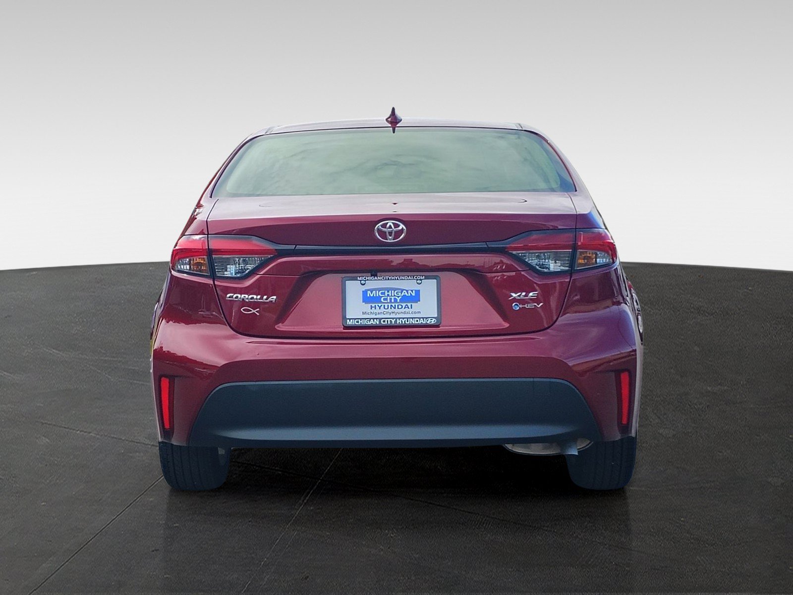 Used 2026 Toyota Corolla XLE FWD image 6