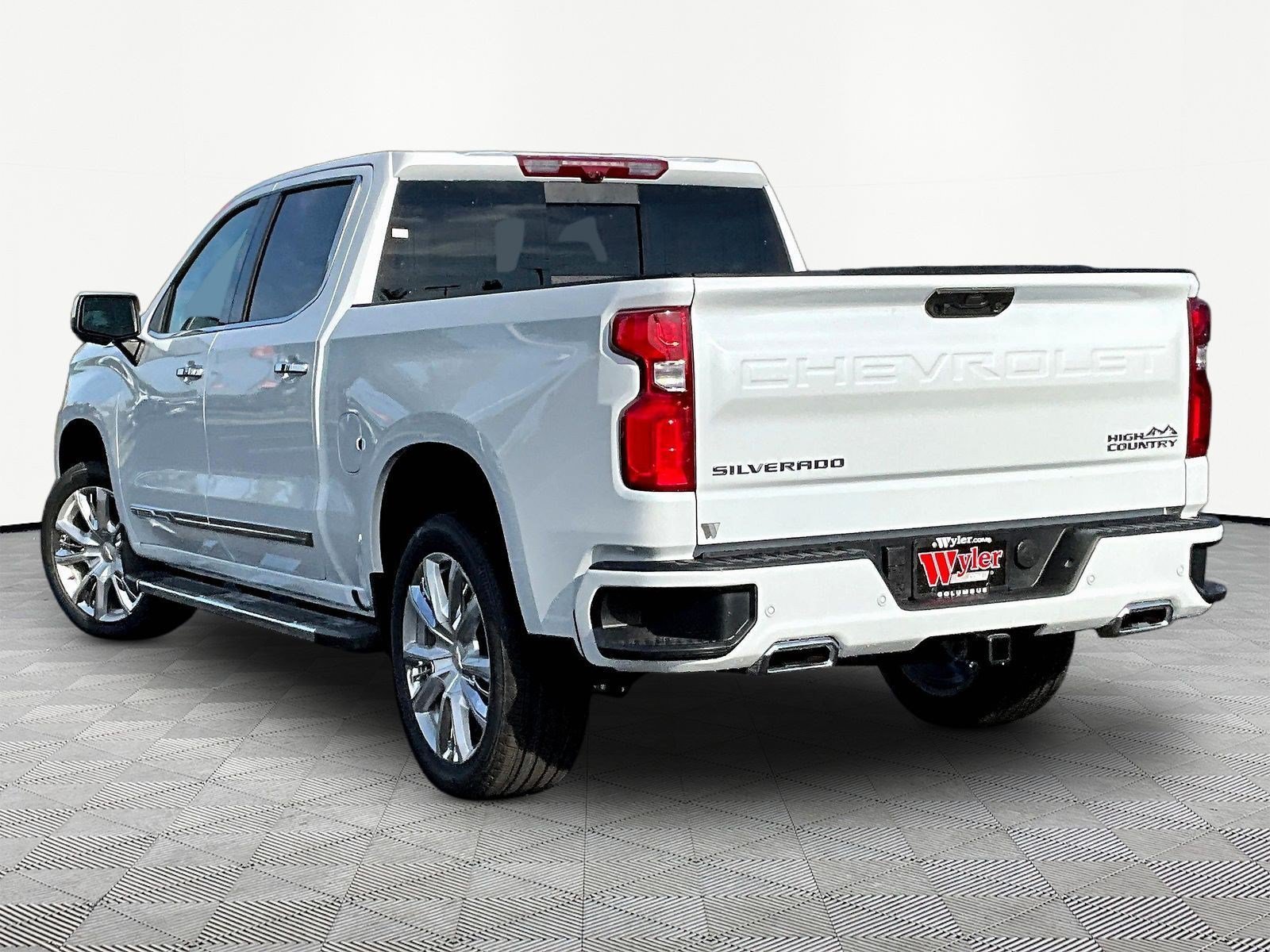 New 2026 Chevrolet Silverado 1500 High Country w/ Technology Package AWD/4WD image 4