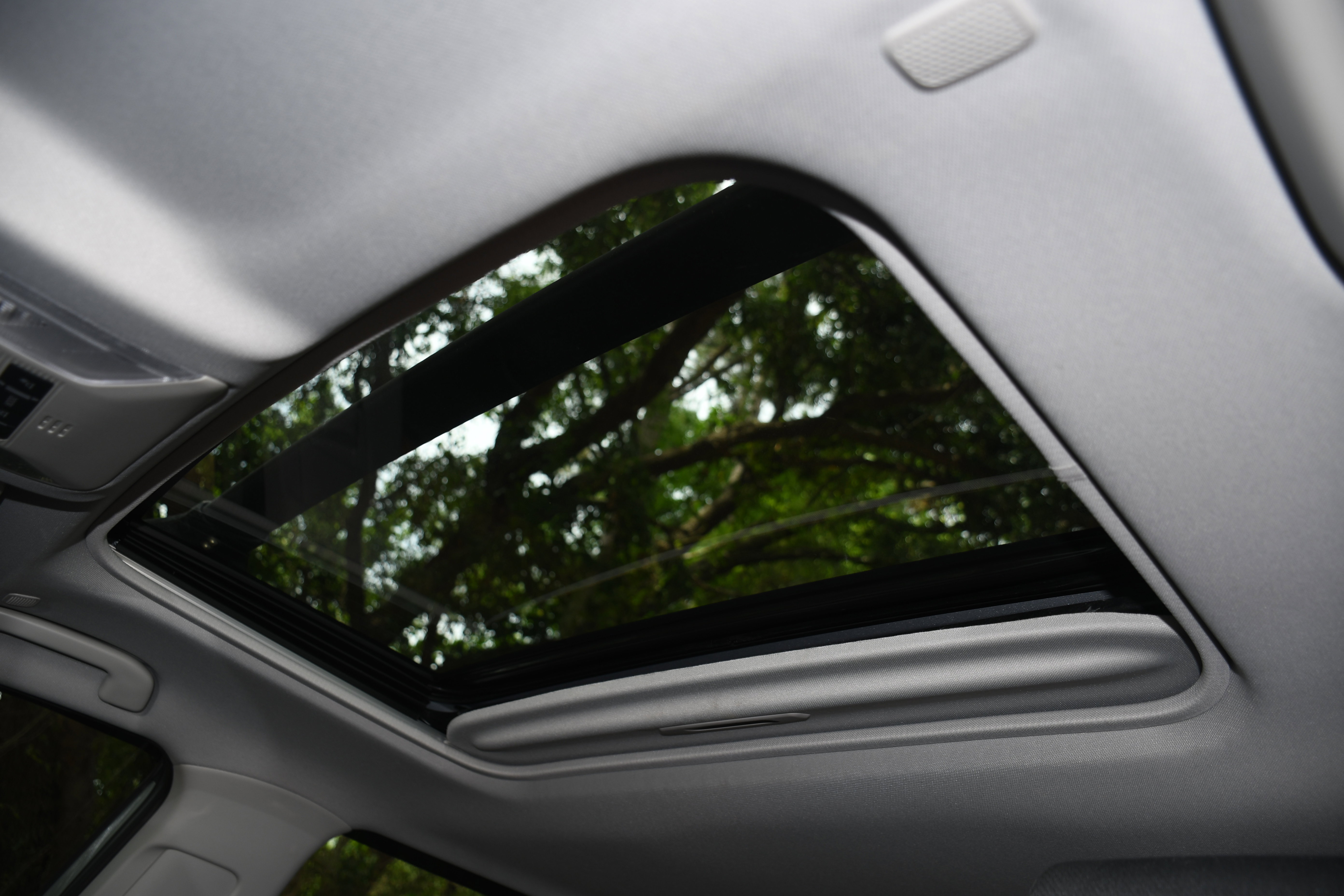 Certified 2025 Toyota RAV4 XLE w/ Convenience Package FWD image 7