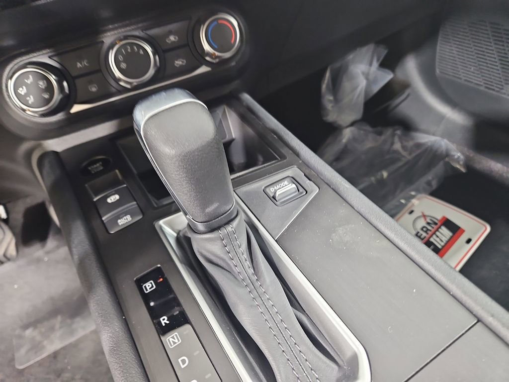 New 2026 Nissan Kicks S image 22