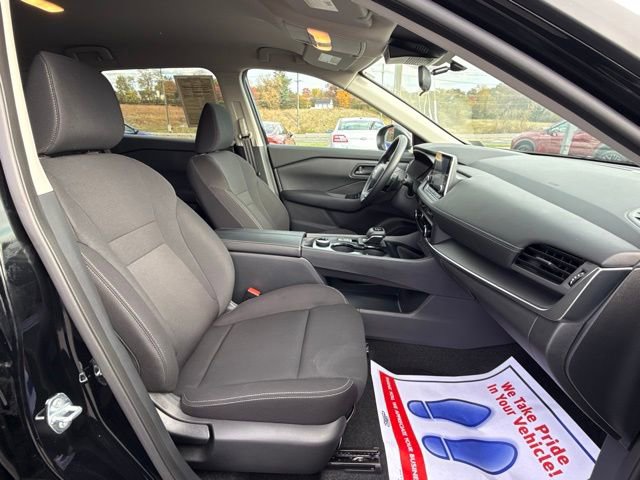 Certified 2025 Nissan Rogue S image 17