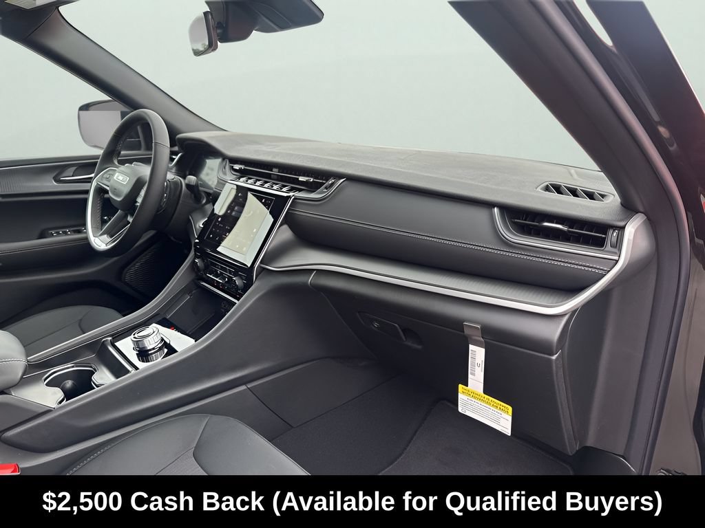 New 2025 Jeep Grand Cherokee L Laredo w/ Luxury Tech Group I RWD image 17