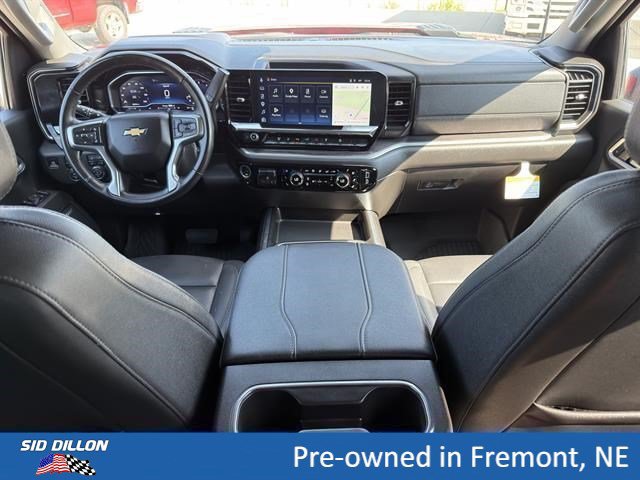 Used 2025 Chevrolet Silverado 2500 LTZ w/ LTZ Premium Package AWD/4WD image 8