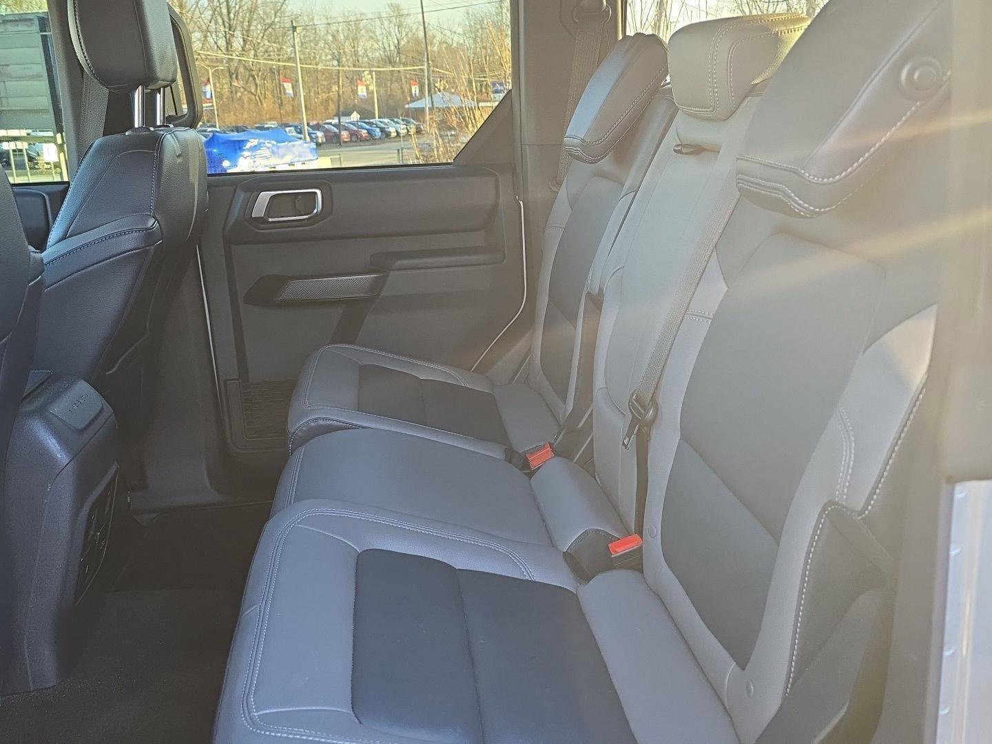 Used 2024 Ford Bronco Outer Banks image 24