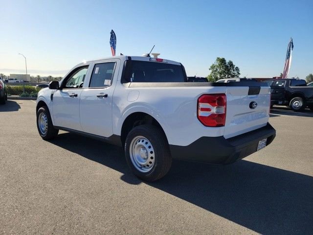 New 2026 Ford Maverick XL image 3