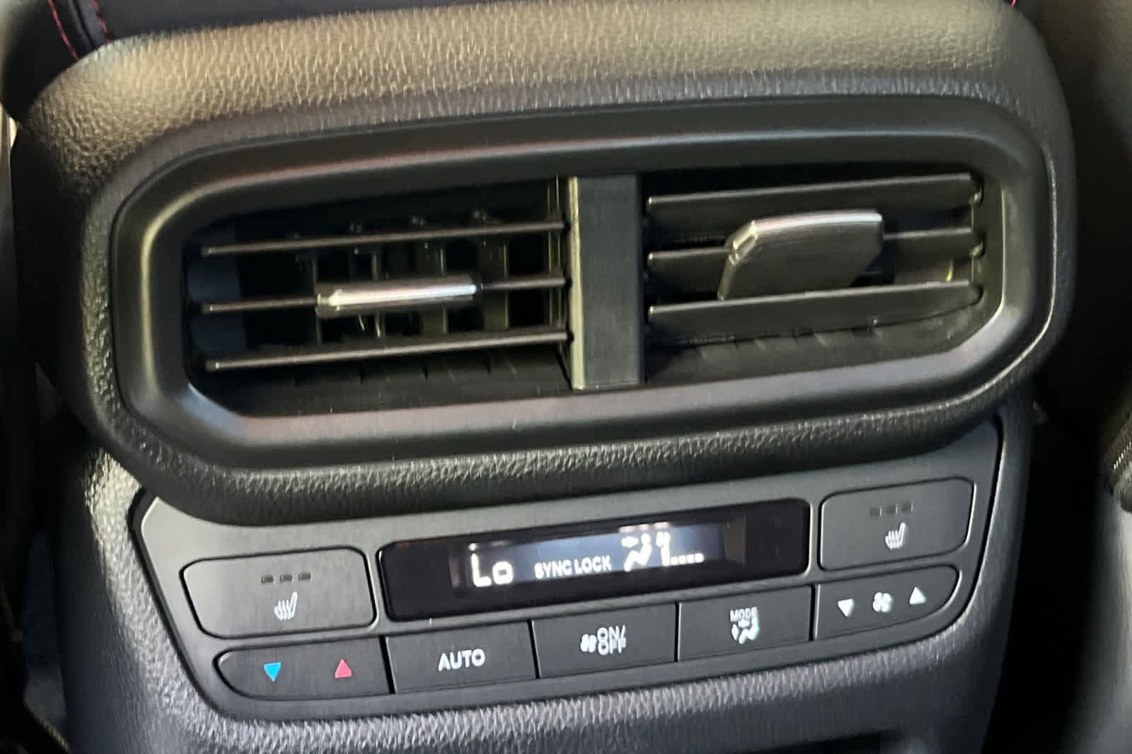 Used 2024 Honda Ridgeline Black Edition image 14