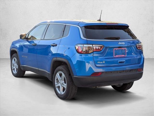 Used 2023 Jeep Compass Sport image 7