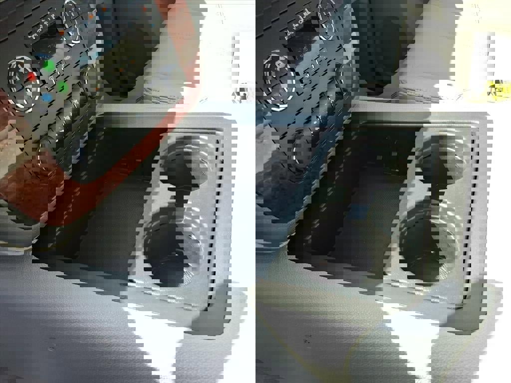 Used 2011 Chevrolet Tahoe LT image 21