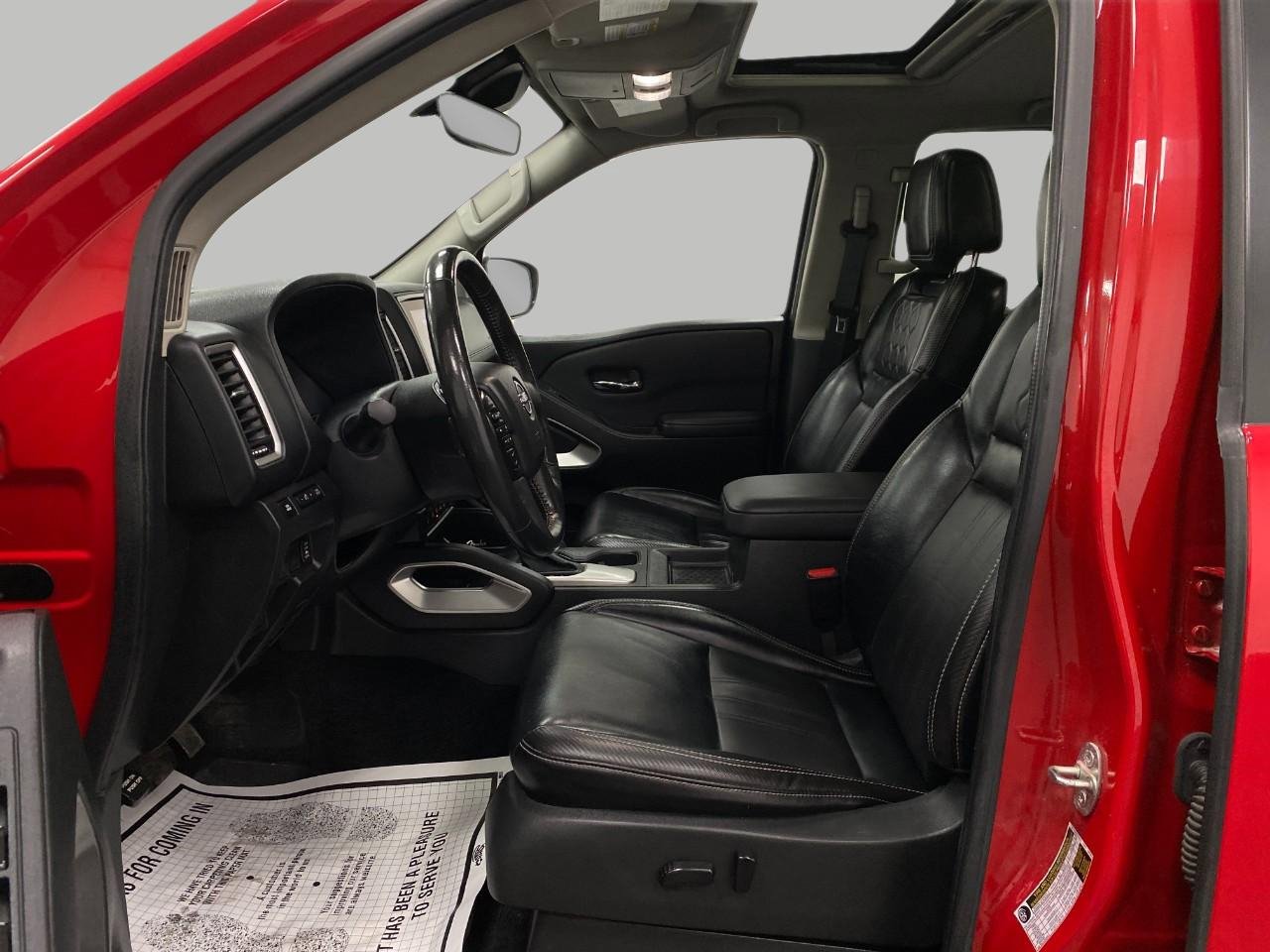 Used 2023 Nissan Frontier SV w/ SV Premium Package image 29