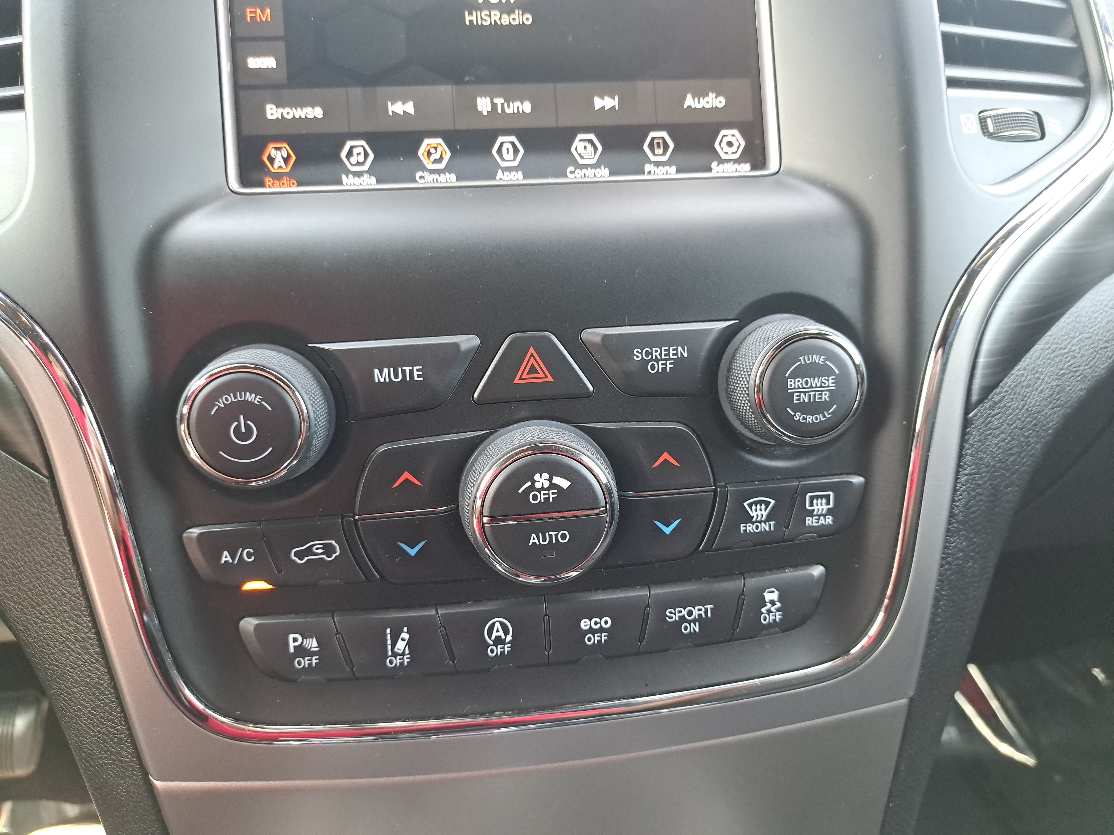 Used 2021 Jeep Grand Cherokee Laredo RWD image 21