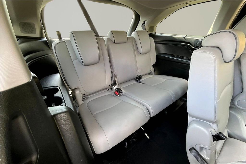 Certified 2024 Honda Odyssey Elite image 18