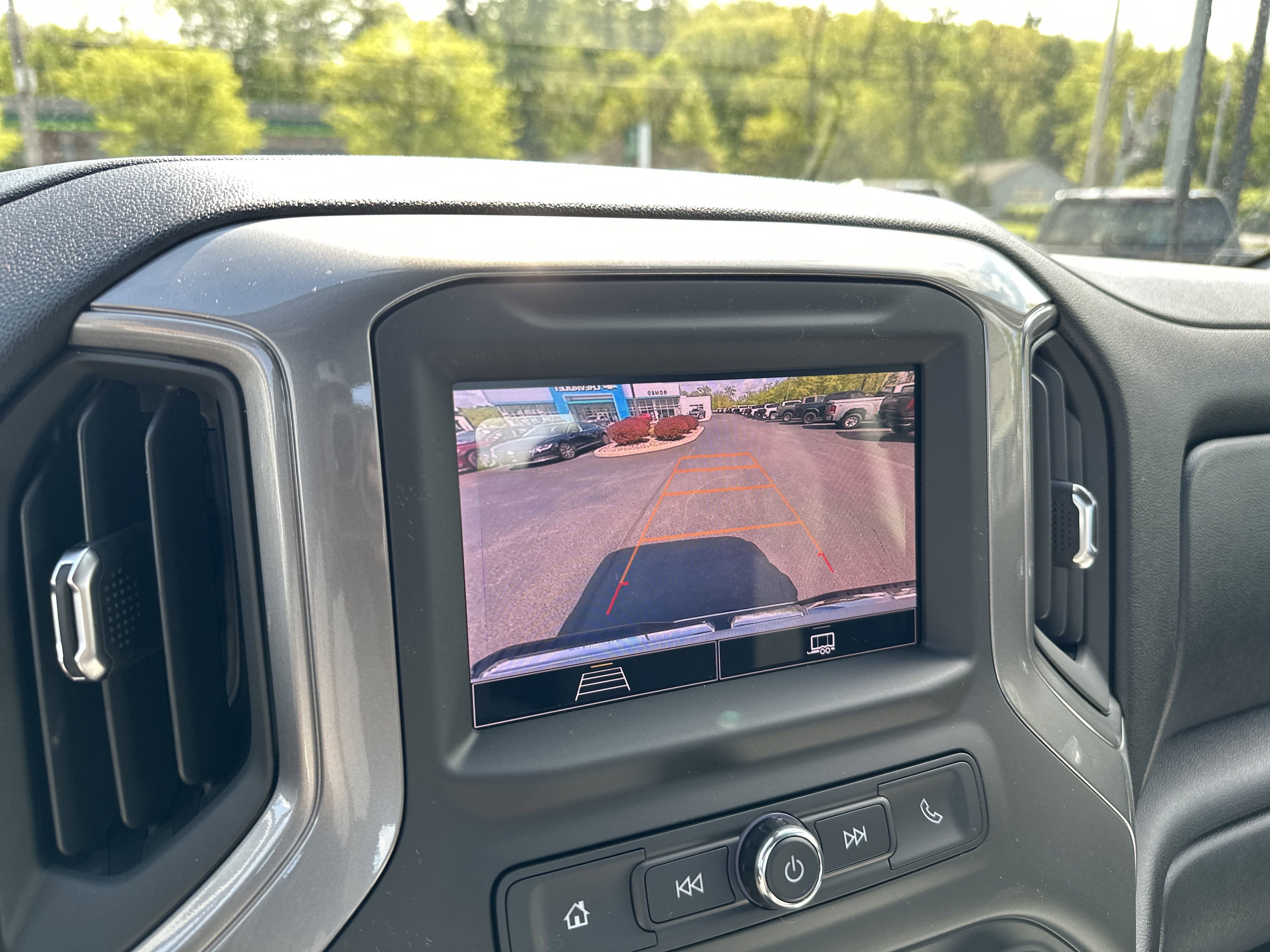 New 2025 GMC Sierra 2500 Pro image 18