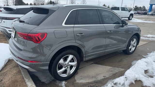 Used 2020 Audi Q3 2.0T Premium w/ Convenience Package image 5