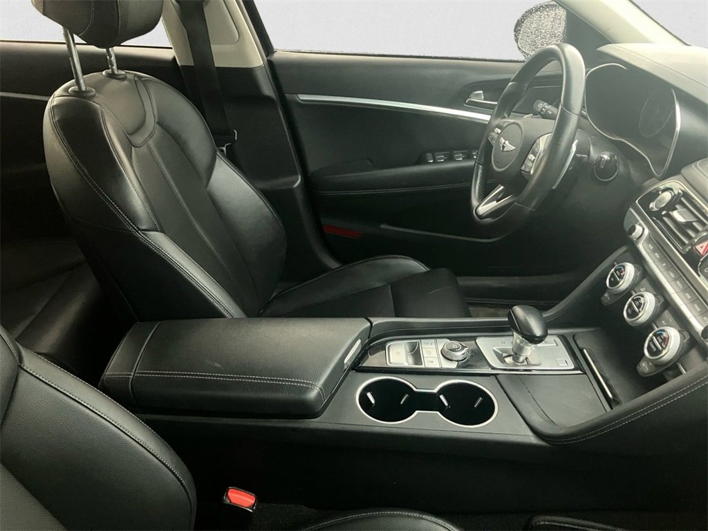 Used 2020 Genesis G70 2.0T image 10
