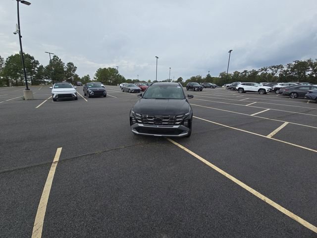 New 2025 Hyundai Tucson Limited image 11