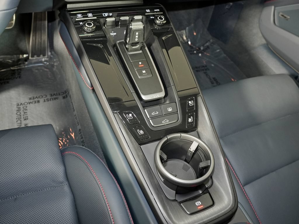 Certified 2026 Porsche 911 Carrera 4 GTS AWD/4WD image 36