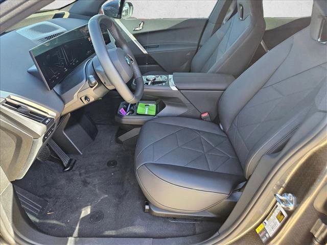 Used 2026 BMW iX xDrive60 image 15