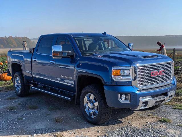 Used 2017 GMC Sierra 3500 Denali w/ Duramax Plus Package AWD/4WD image 8