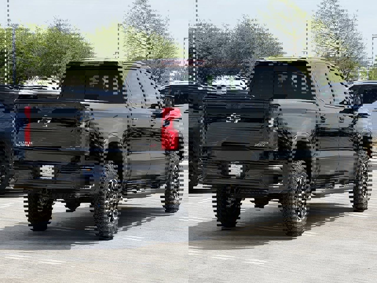 New 2026 Chevrolet Silverado 1500 ZR2 image 4