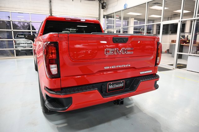 New 2026 GMC Sierra 1500 Elevation image 9
