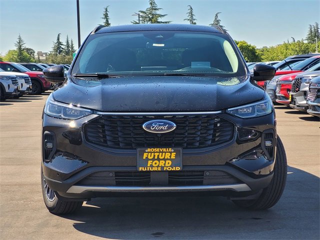 New 2025 Ford Escape SE w/ PHEV Premium Package image 3