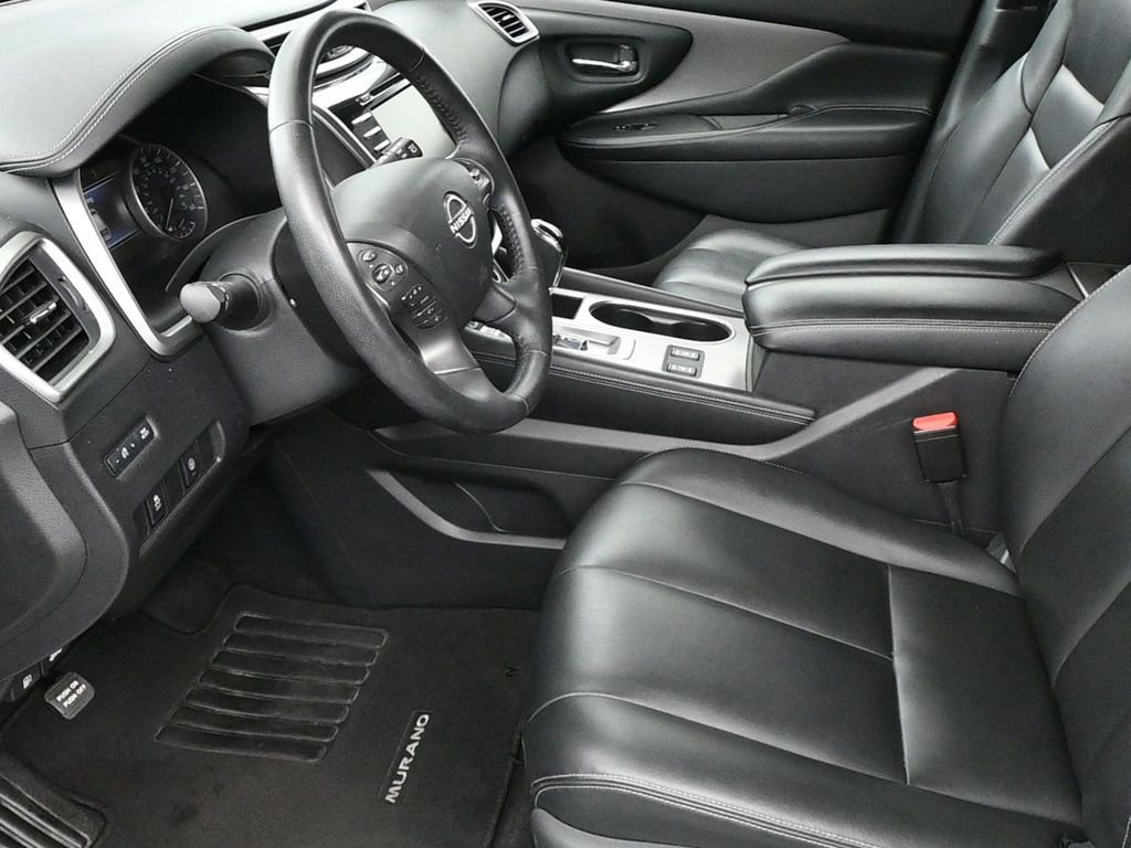 Used 2023 Nissan Murano SV image 14