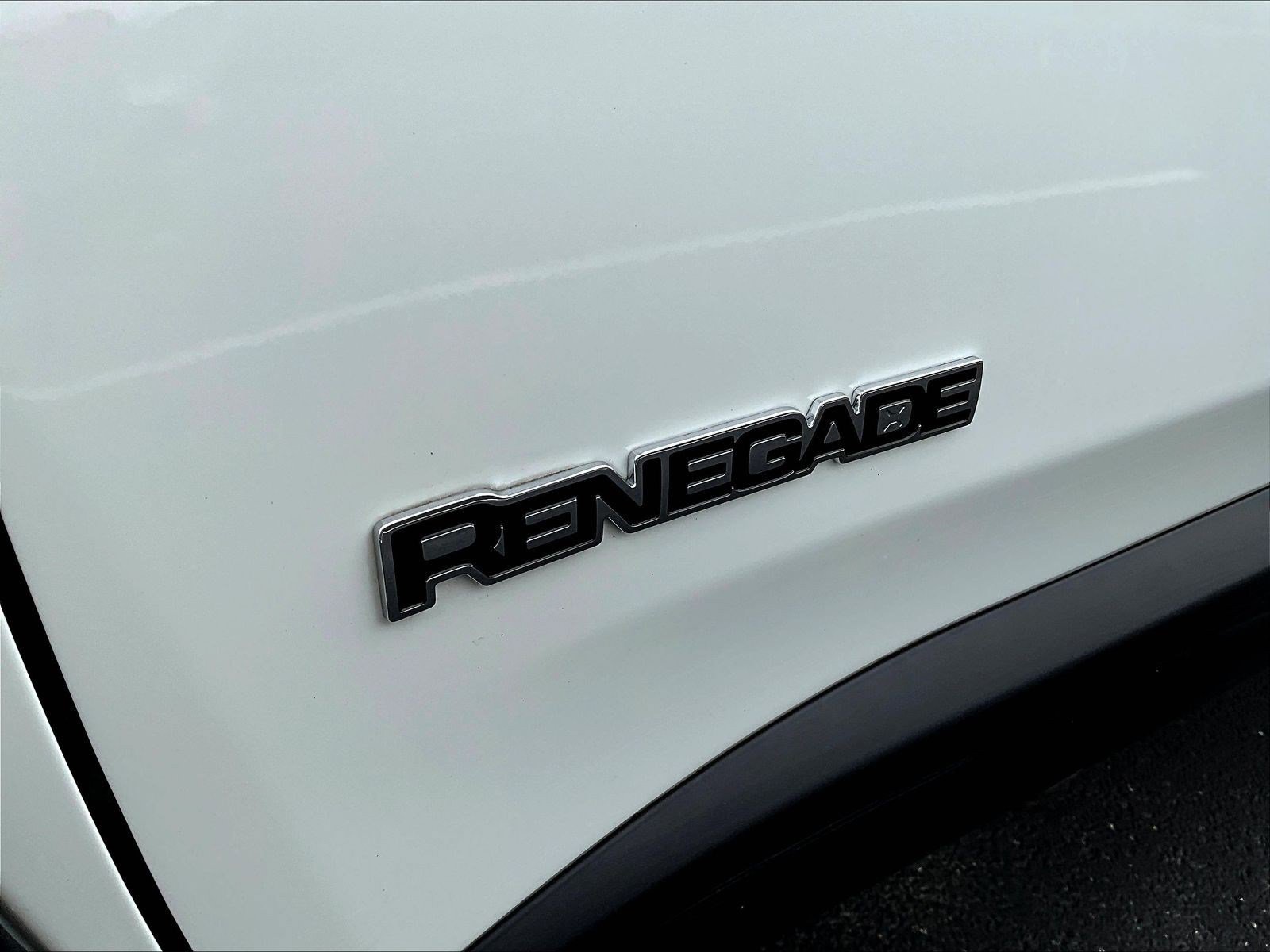 Used 2022 Jeep Renegade Limited AWD/4WD image 31