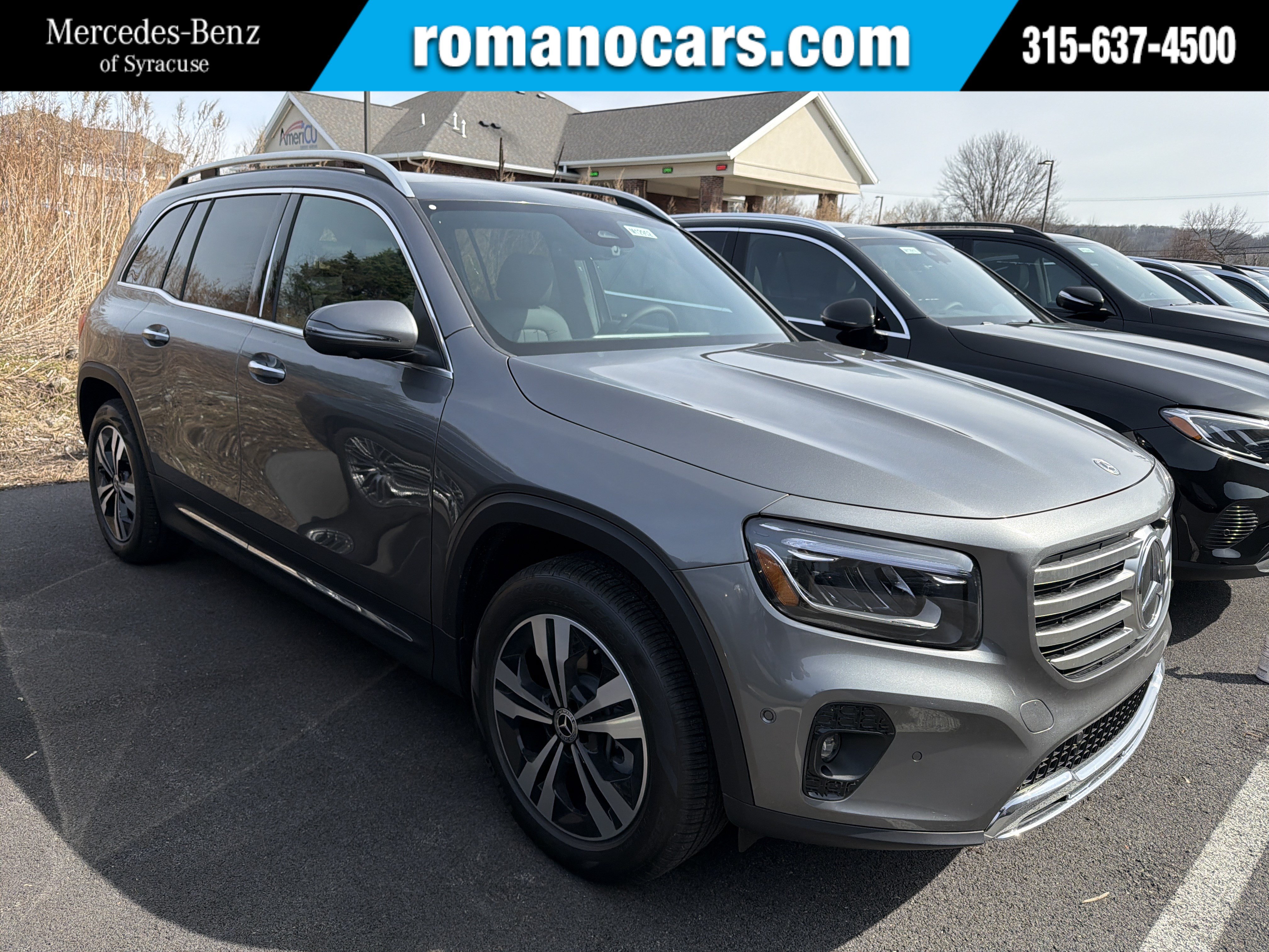 New 2026 Mercedes-Benz GLB 250 4MATIC image 1