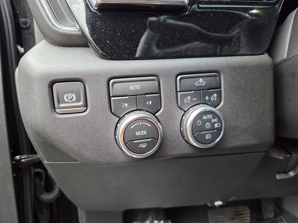 Used 2025 GMC Sierra 1500 Elevation AWD/4WD image 11