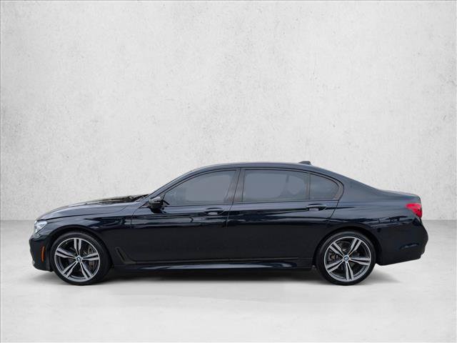 Used 2019 BMW 750i w/ M Sport Package RWD image 9