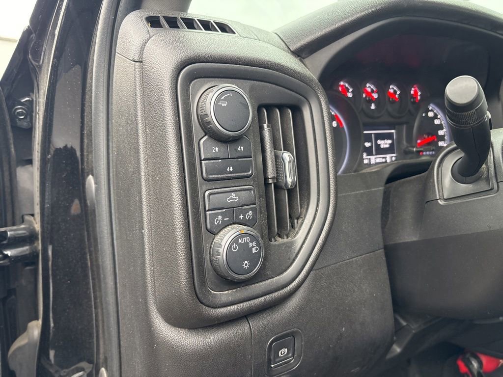 Used 2022 Chevrolet Silverado 2500 Custom w/ Infotainment Package AWD/4WD image 16