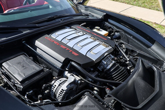 Used 2019 Chevrolet Corvette Stingray Convertible w/ 2LT Preferred Equipment Group image 29