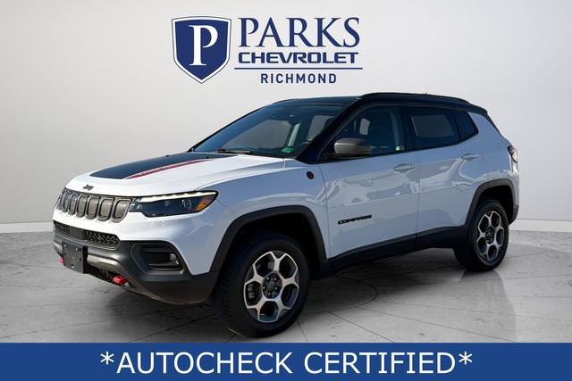 Used 2022 Jeep Compass Trailhawk w/ Trailhawk Elite Group image 3