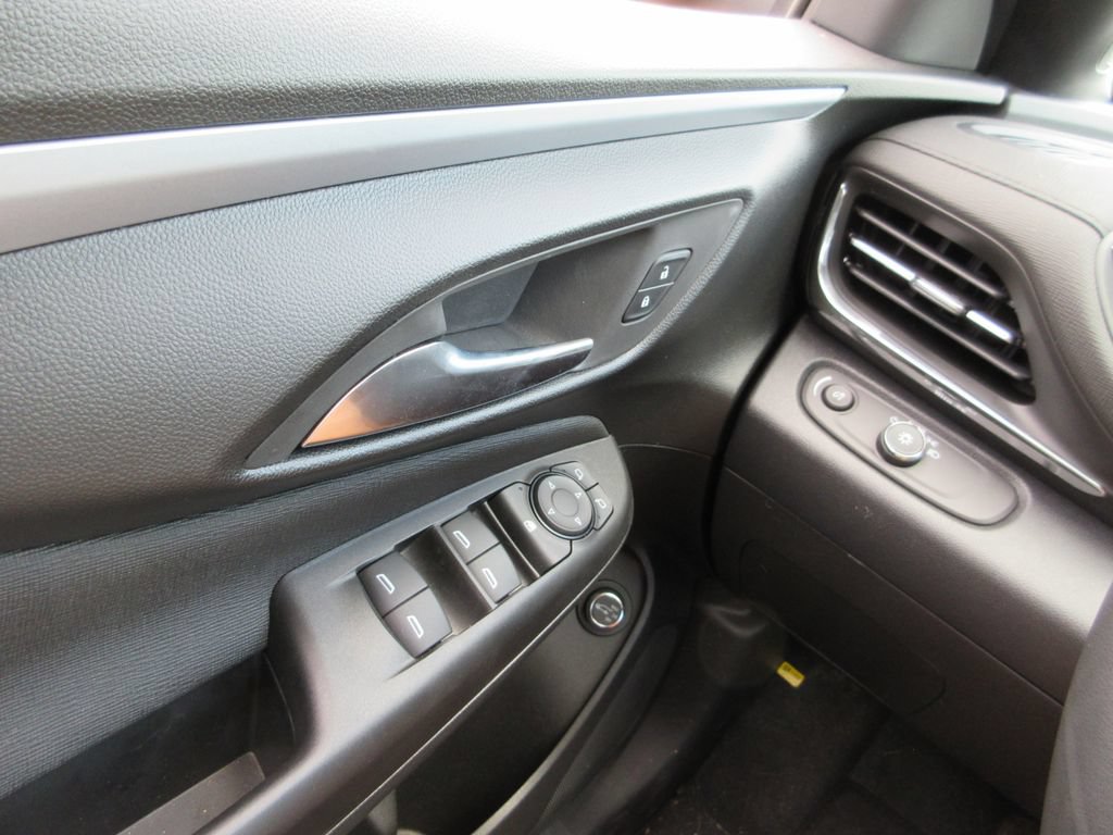 New 2026 Buick Envista Sport Touring w/ Convenience I Package FWD image 16