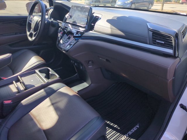 Used 2025 Honda Odyssey Elite image 36