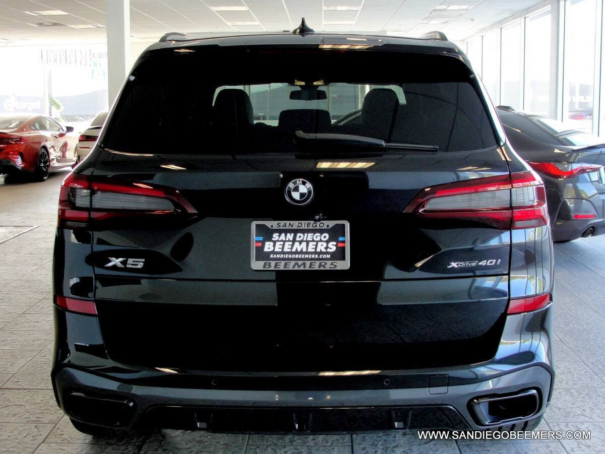 Used 2022 BMW X5 xDrive40i w/ M Sport Package AWD/4WD image 62