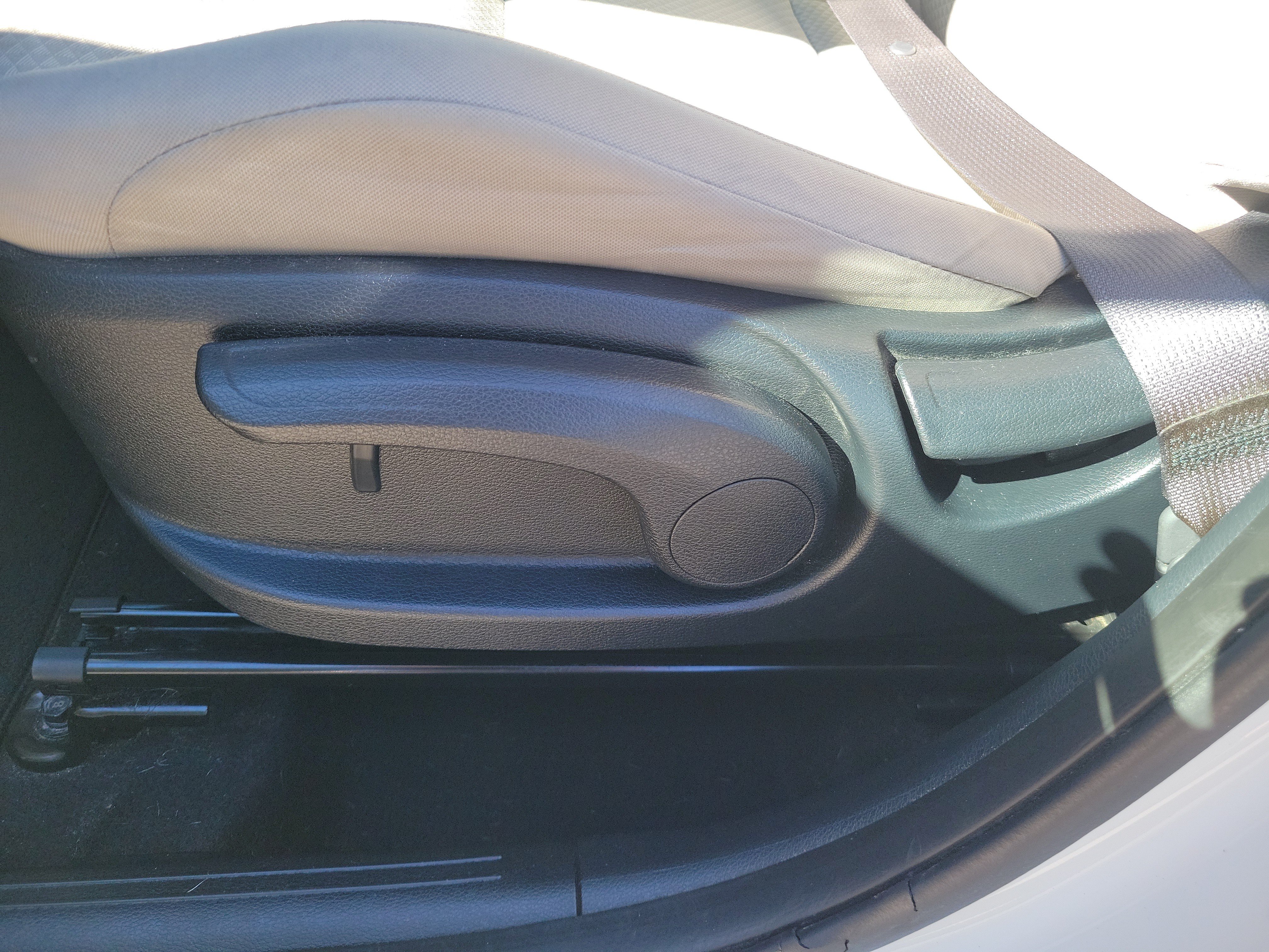 Used 2021 Kia Soul LX FWD image 12