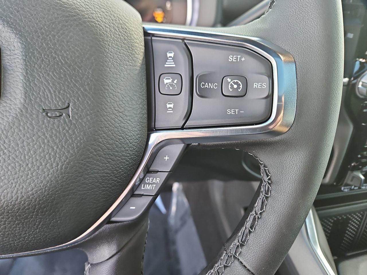 New 2026 RAM 2500 Laramie w/ Night Edition image 31