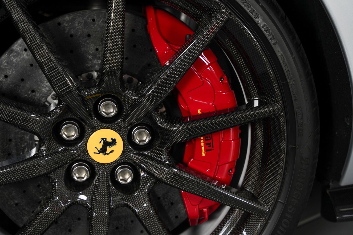 Used 2022 Ferrari 296 GTB image 18